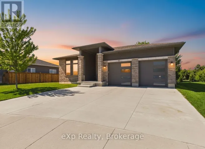 300 NORMANTON STREET, Saugeen Shores, Ontario N0H2C2