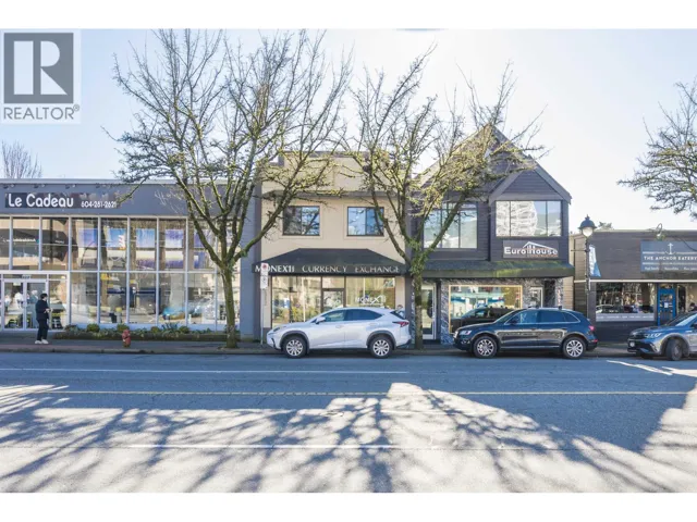1512 MARINE DRIVE, West Vancouver, British Columbia V7V1H8