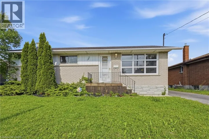 127 WELLINGTON Street, Welland, Ontario L3B1B2