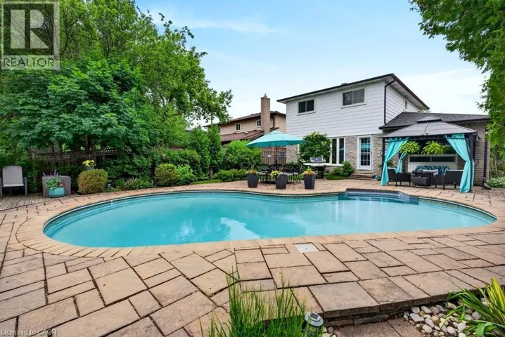 2341 DUNCASTER Drive, Burlington, Ontario L7P4C3
