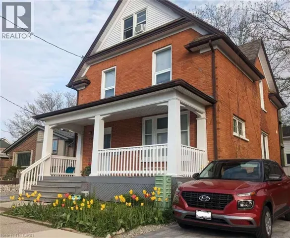 153 DAWSON Street Unit# Room 3, Waterloo, Ontario N2L1R9