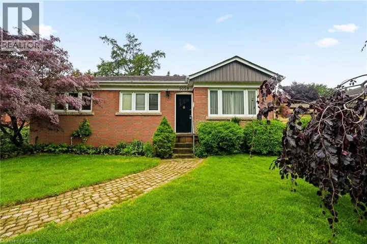 1059 SHEPHERDS Drive, Burlington, Ontario L7T3R4