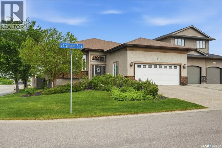 4501 Bergamot BAY E, Regina, Saskatchewan S4V1M8
