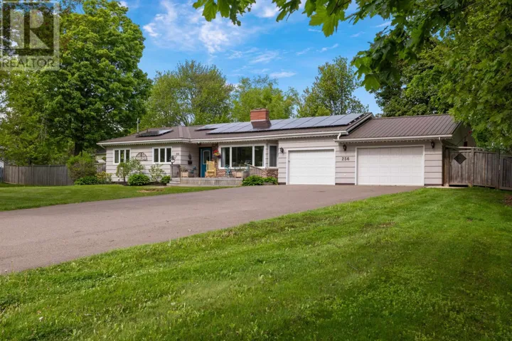 256 Mount Edward Road, Charlottetown, Prince Edward Island C1A5T7