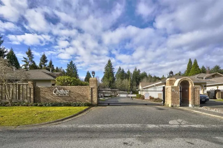 108 9715 148A STREET, Surrey, British Columbia V3R9N8
