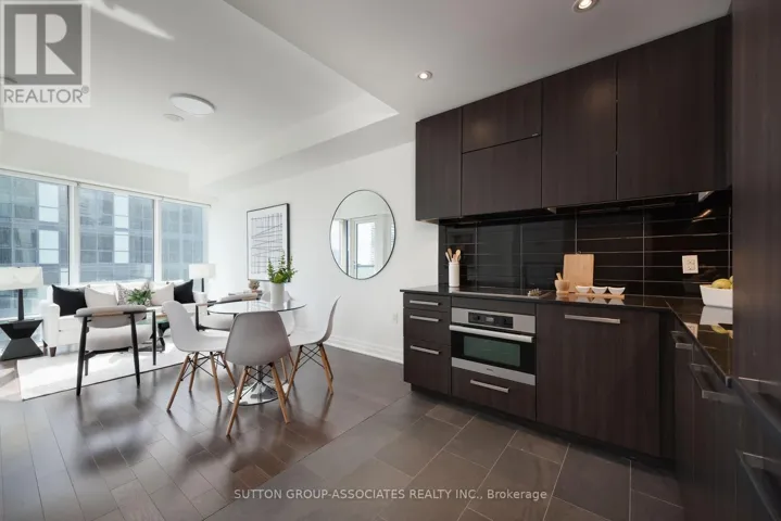 3212 - 8 THE ESPLANADE AVENUE, Toronto (Waterfront Communities), Ontario M5E0A6