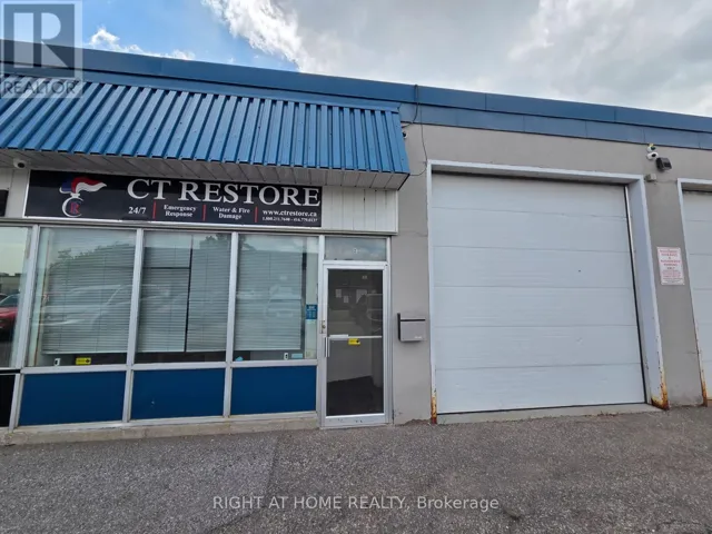 9 - 132 RAILSIDE ROAD, Toronto (Victoria Village), Ontario M3A1A3