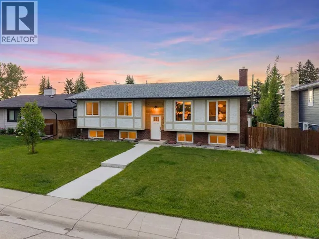 1575 Lake Bonavista Drive SE, Calgary, Alberta T2J2X8