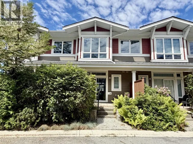 5956 BEACHGATE LANE, Sechelt, British Columbia V7Z0S2