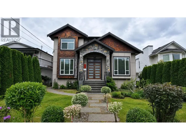 1975 COQUITLAM AVENUE, Port Coquitlam, British Columbia V3B1J2