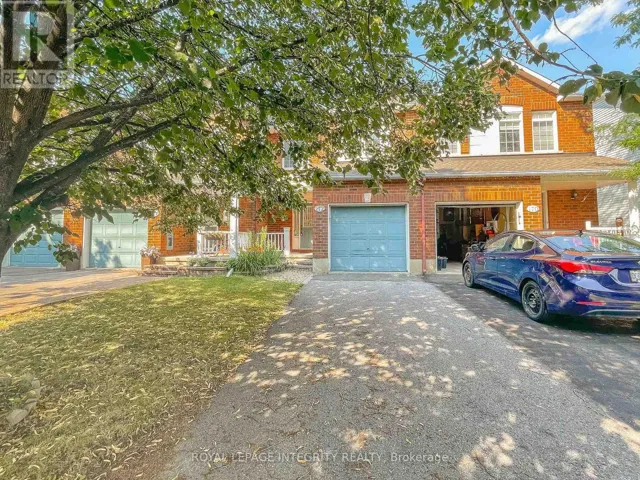 172 GRAY CRESCENT, Ottawa, Ontario K2K3L8