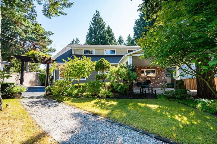 1542 128 STREET, Surrey, British Columbia V4A3T7