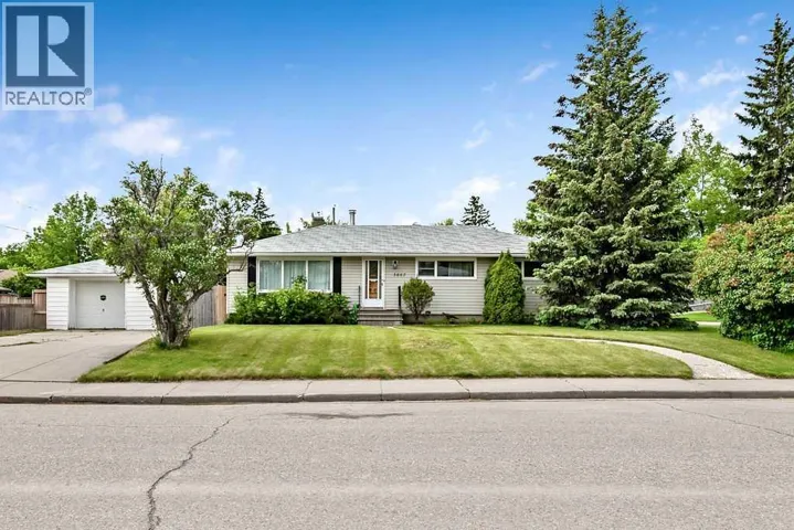 3807 25 Avenue SW, Calgary, Alberta T3E0L3