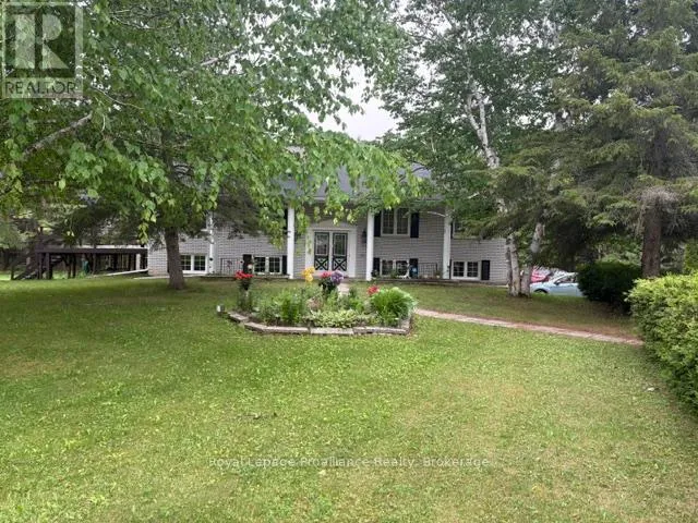 B - 9 MACKENZIE ROAD, Quinte West (Sidney Ward), Ontario K8N4Z5