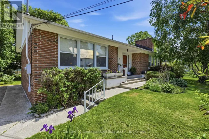 2 CENTURY DRIVE, Prince Edward County (Picton Ward), Ontario K0K2T0
