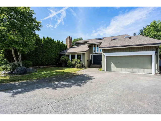 45617 WORTHINGTON PLACE, Sardis West Vedder, Chilliwack, British Columbia V2R1N6