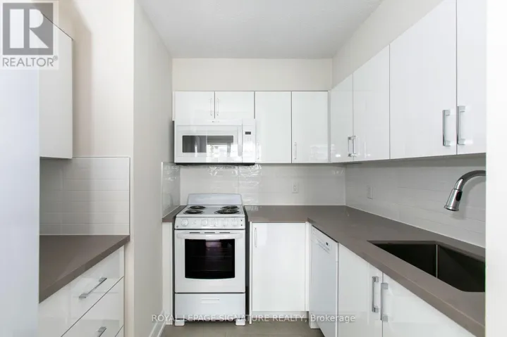 210 - 33 ISABELLA STREET, Toronto (Church-Yonge Corridor), Ontario M4Y2P7