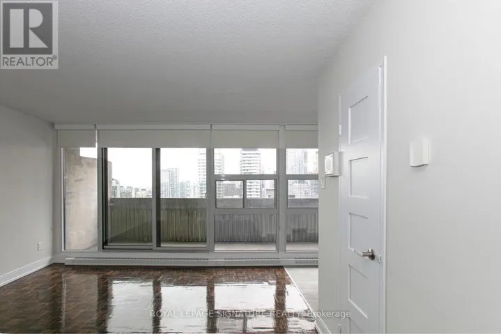 203 - 33 ISABELLA STREET, Toronto (Church-Yonge Corridor), Ontario M4Y2P7
