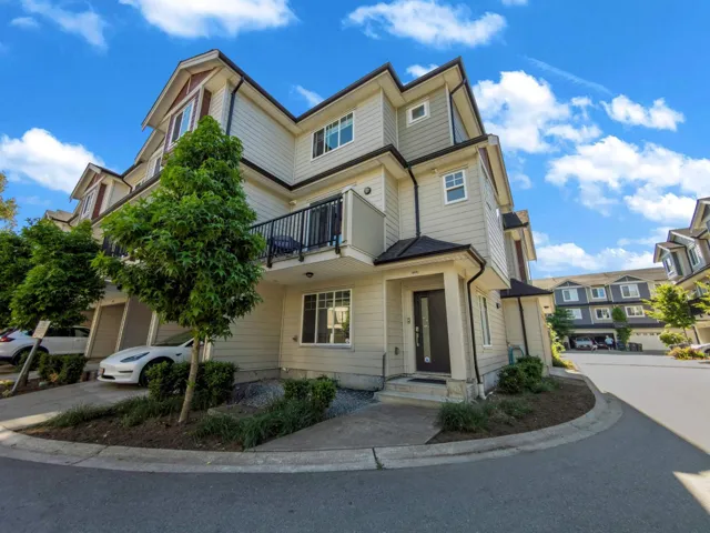 113 13898 64 AVENUE, Surrey, British Columbia V3W1L6
