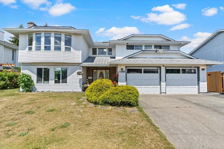 11905 STERLING COURT, Delta, British Columbia V4C7Y7