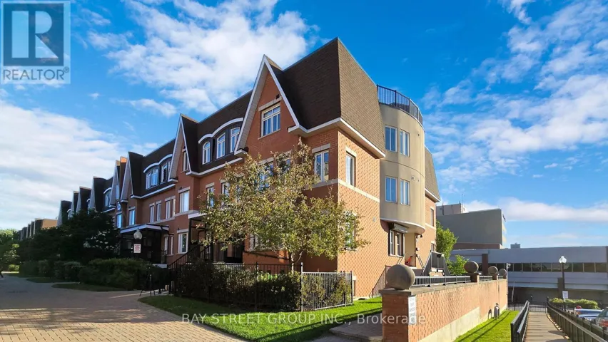 212 - 308 JOHN STREET, Markham (Aileen-Willowbrook), Ontario L3T0A7