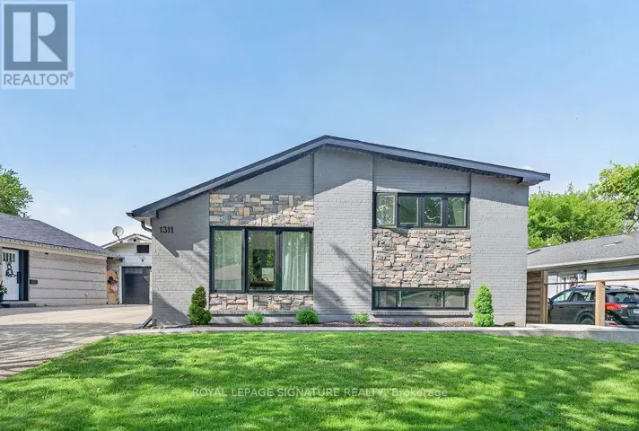 1311 LEWISHAM DRIVE, Mississauga (Clarkson), Ontario L5J3P8