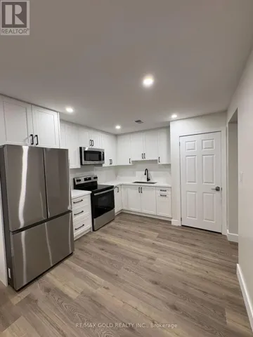 BSMT - 145 RIVERHEAD DRIVE, Toronto (Rexdale-Kipling), Ontario M9W4H1