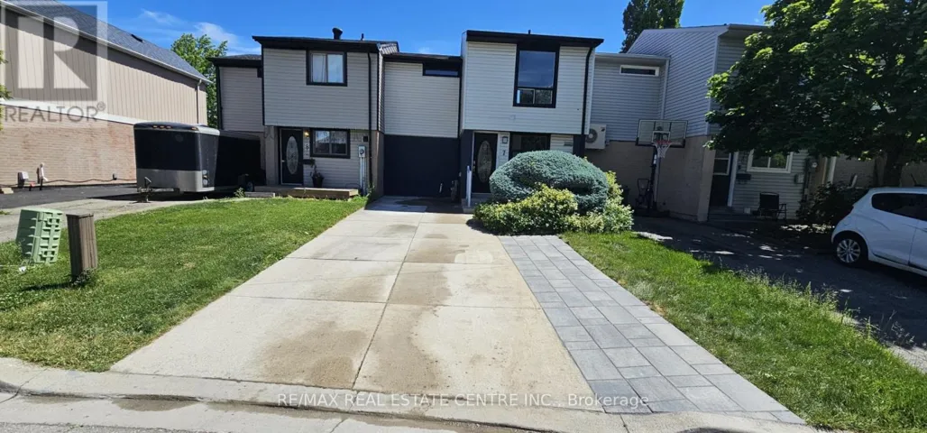 7 GREAT OAK COURT, Brampton (Northgate), Ontario L6S2J9