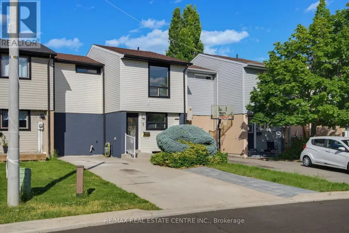 7 GREAT OAK COURT, Brampton (Northgate), Ontario L6S2J9