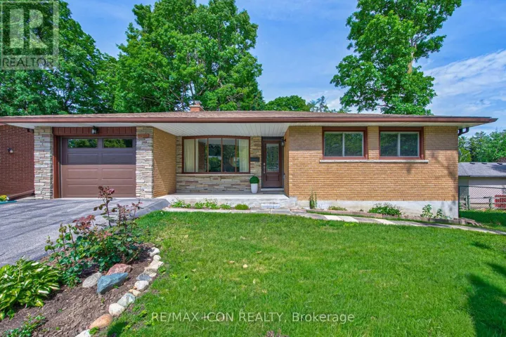 598 GLEN FORREST BOULEVARD, Waterloo, Ontario N2L4J8