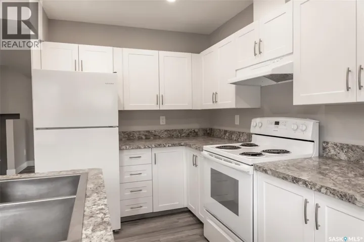 59 Lillooet STREET E, Moose Jaw, Saskatchewan S6H4S3