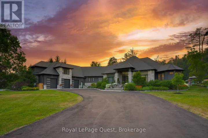 8 MIDVES COURT, Springwater (Midhurst), Ontario L9X0P3