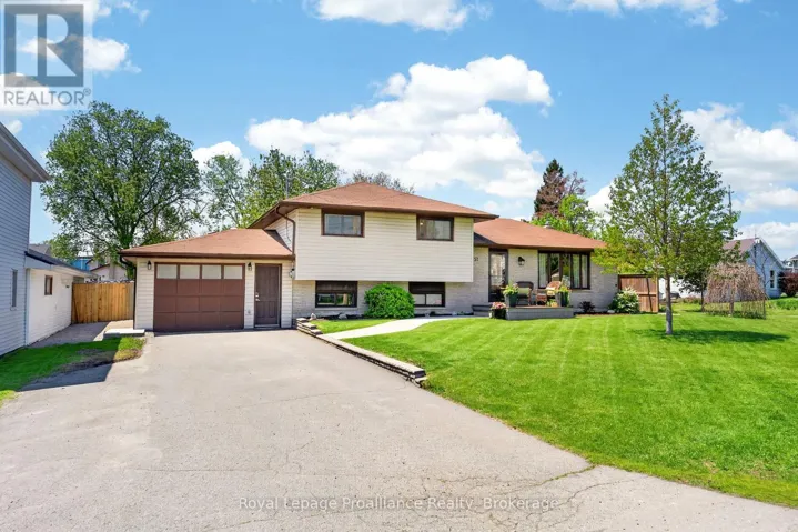 57 PEARL STREET, Deseronto (Deseronto (Town)), Ontario K0K1X0