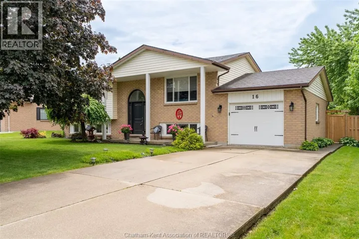 16 Mango LANE, Blenheim, Ontario N0P1A0