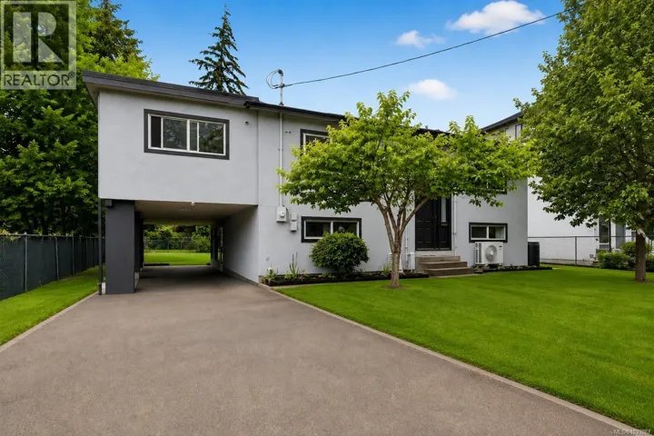 2728 Strathmore Rd, Langford, British Columbia V9B3X2