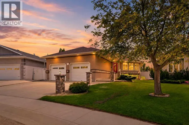 134 ANDREWS Close, Red Deer, Alberta T4R2R2