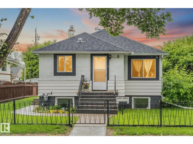12921 123A ST NW, Edmonton, Alberta T5L0L1