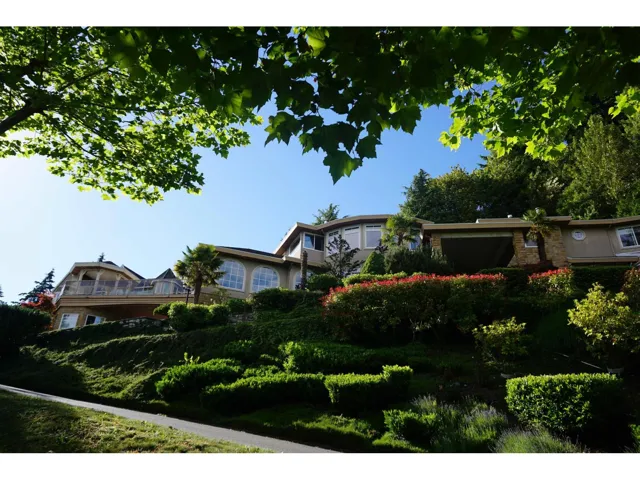 13439 55A AVENUE, Surrey, British Columbia V3X3B5