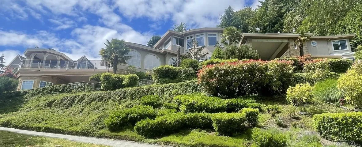 13439 55A AVENUE, Surrey, British Columbia V3X3B5