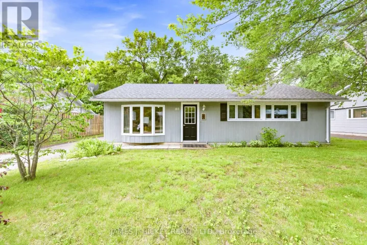 80 BEACH AVENUE, Deep River, Ontario K0J1P0