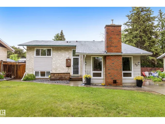 43 LAYDON DR, St. Albert, Alberta T8N2H8