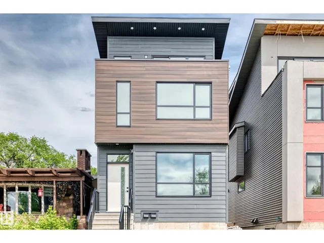 9637 85 ST NW, Edmonton, Alberta T6C3E3