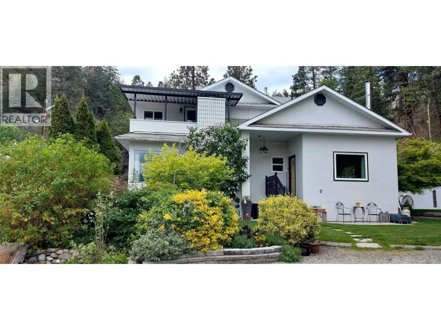 5706 Butler Street, Summerland, British Columbia V0H1Z1