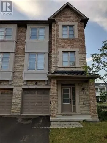 34 LOWTHER AVENUE, Richmond Hill (Oak Ridges), Ontario L4E2Z7