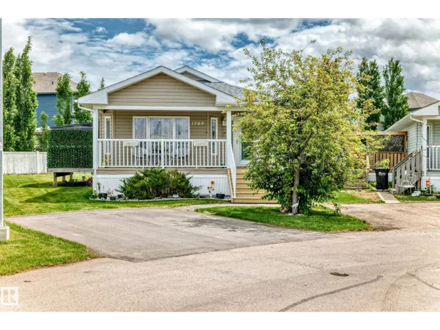1749 Jubilee Loop, Sherwood Park, Alberta T8H2N6
