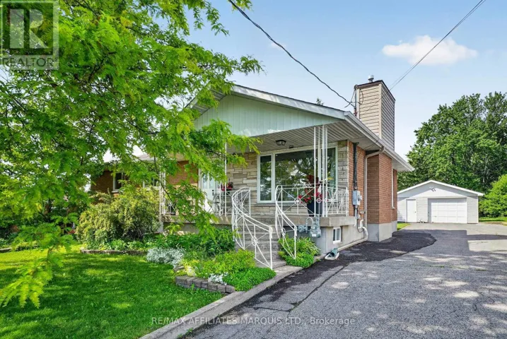 2706 ROSS AVENUE, Cornwall, Ontario K6K1E5