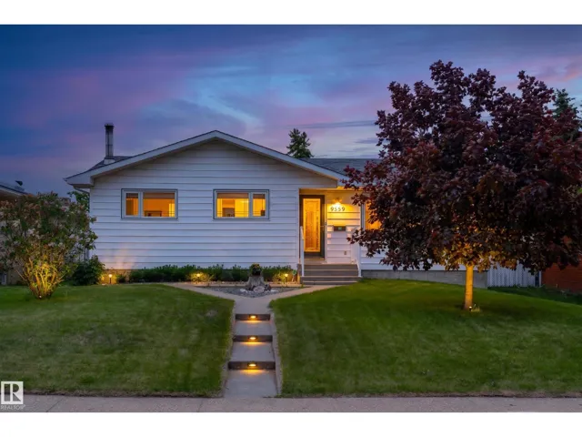 9559 145 AV NW, Edmonton, Alberta T5E2J5