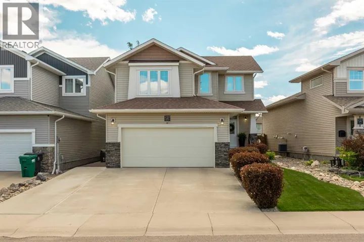 250 Twinriver Road W, Lethbridge, Alberta T1J1X4