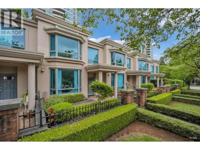 2 6611 SOUTHOAKS CRESCENT, Burnaby, British Columbia V5E4L5