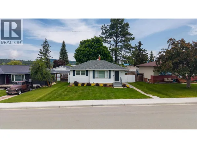 306 8th Street S, Cranbrook, British Columbia V1C1P1